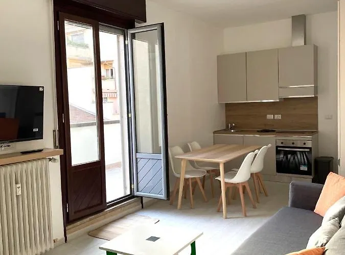 Apartament B *